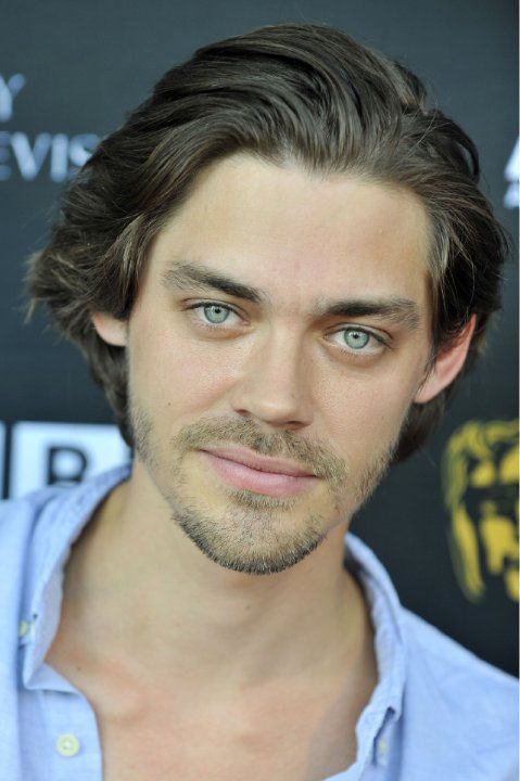 Pictures & Photos of Tom Payne | Tom payne, Tom payne actor, Actors