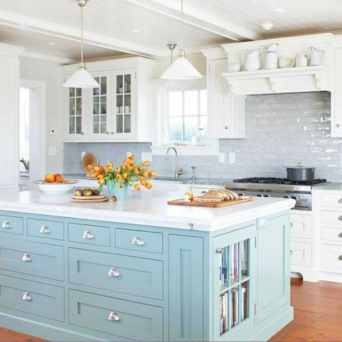 Die besten 25+ Kleine weiße küche mit insel Ideen auf Pinterest - kche mit kochinsel landhaus Die besten 25+ Kleine weiße küche mit insel Ideen auf Pinterest - kche mit kochinsel landhaus