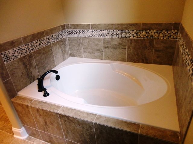 Bathroom Tile Ideas Around Bathtub 16 best tub surround images on pinterest | bathroom ideas Bathroom Tile Ideas Around Bathtub 16 best tub surround images on pinterest | bathroom ideas
