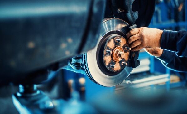 Salvage Vs Rebuilt Vs Clean Title What Do Car Titles Mean Understanding Car Titles Car Salvage Totaled Car