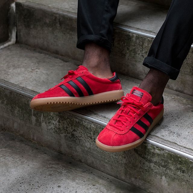 adidas bermuda red