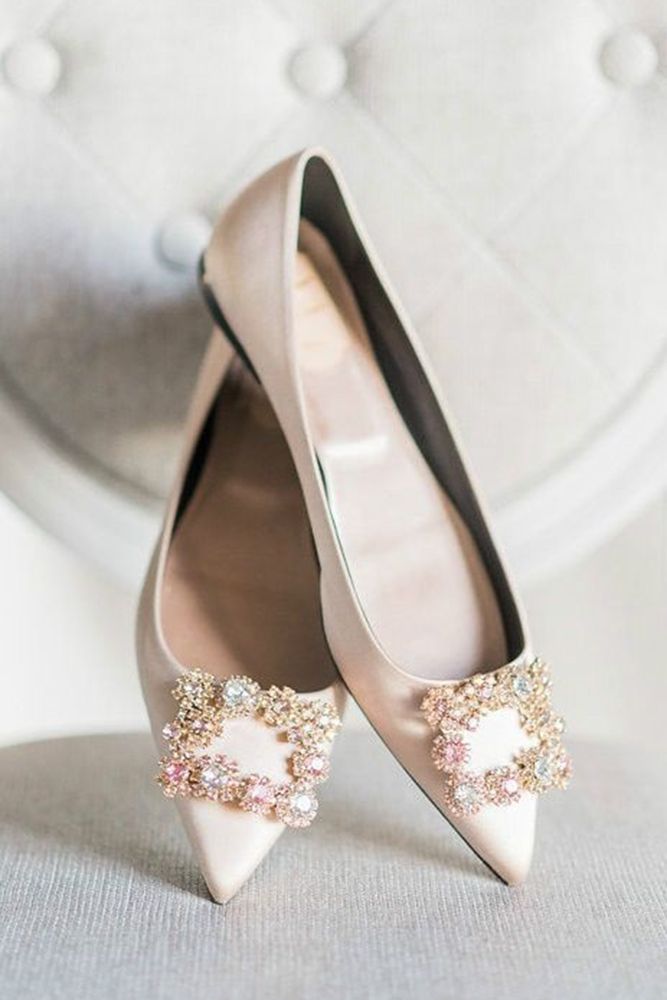 15 Flat Wedding Shoes To Dance All Night Beach Wedding Shoes