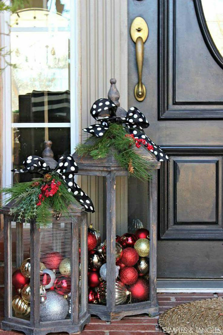 Best 25 Christmas Front Doors Ideas On Pinterest Christmas with Christmas Home Door Decorations