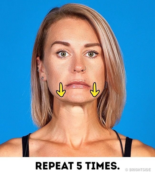 The first noticeable signs of aging are usually wrinkles and loose skin. Your skin elasticity and the contours of your face depend on how well your facial muscles are toned. These muscles need exercise just as much as the rest of your body. Bright Side shares with you the most effective facial exercises that, according to doctors, help to keep your face toned and youthful. Facial Yoga, Facial Muscles, Freeletics Workout, Yoga Fitness, Sport Fitness, Face Tone, Double Menton, Face Yoga Exercises, Easy Yoga Workouts