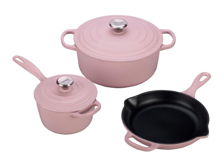 44 Best Pink Le Creuset Images On Pinterest Kitchen Gadgets Inject Color And Outstanding Cooking Functionality To Your Kitchen With The Signature Cookware Set From Le Creuset Enameled Cast Iron Pieces