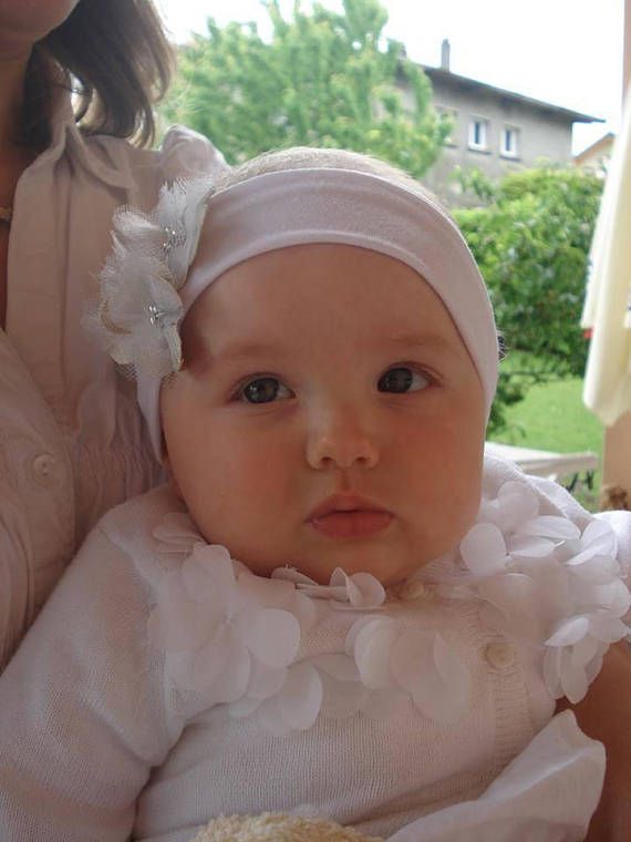 Bandeau Bebe Bapteme Enfant Fillette Blanc Argente Courronne De Fleurs Trois Petites Fleurs Argentees Pour Bapteme Ceremonie Mariage Baby Face Face Baby Bandeau Bebe Bapteme Enfant Fillette Blanc Argente Courronne De Fleurs Trois Petites Fleurs Argentees Pour Bapteme Ceremonie Mariage Baby Face Face Baby