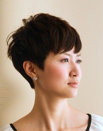 40代の大人の女性にご提案する素敵なショートヘアはこちら