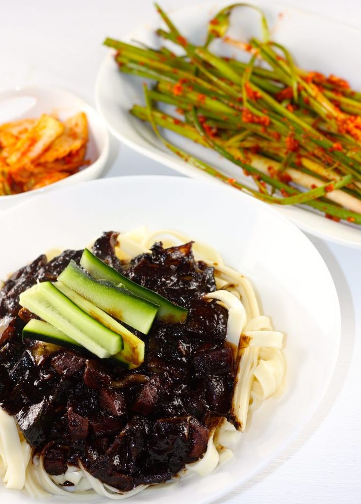 How To Make Jajangmyeon Delicious Korean Black Bean Sauce Noodles Explore Cook Eat Recipe Black Bean Sauce Cooking Delicious