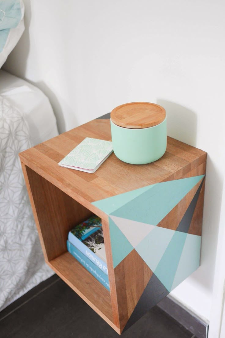 Best 25+ Wall mounted bedside table ideas on Pinterest Wall mounted bedside lamp, Wall mounted ...
