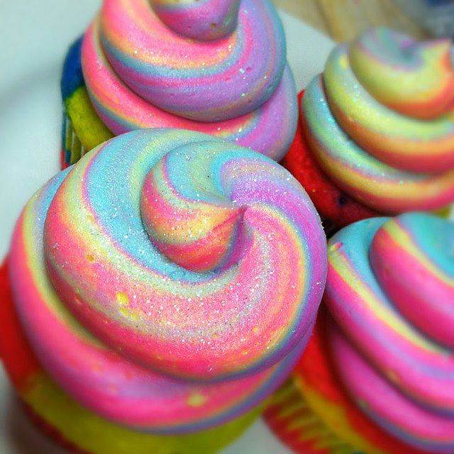 Best 25+ Tie dye frosting ideas on Pinterest | Tie dye cupcakes ... Best 25+ Tie dye frosting ideas on Pinterest | Tie dye cupcakes ...