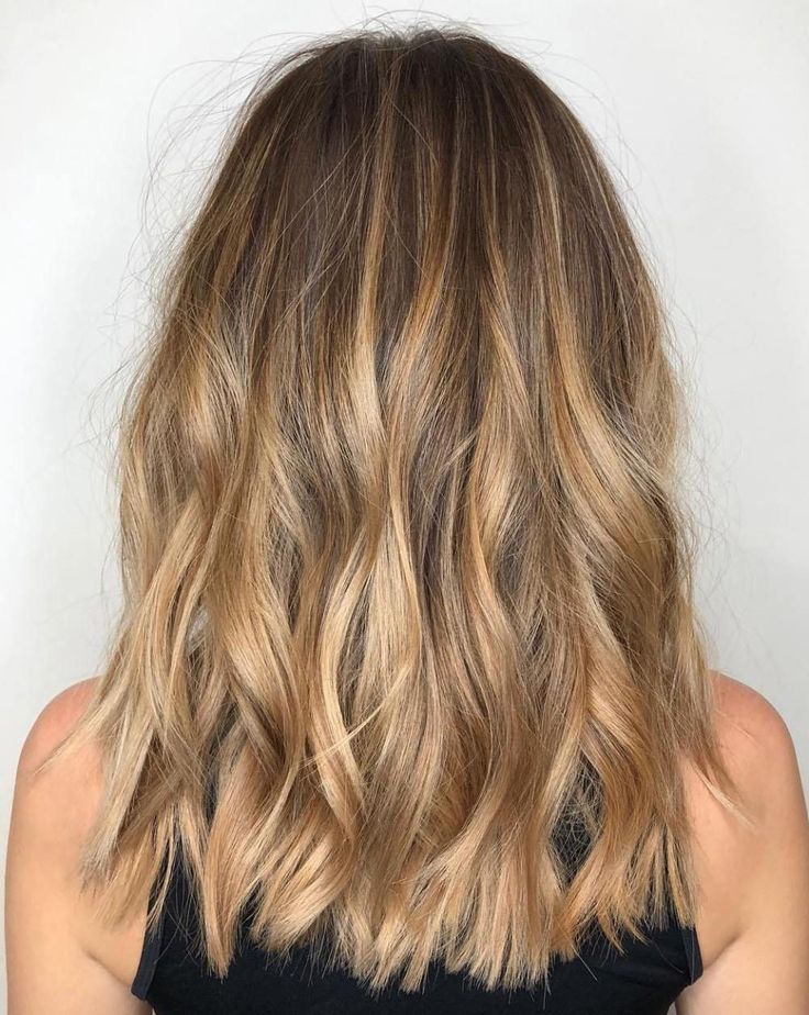 # 14: Honigblondes Balayage auf hellbraunen Haaren | 20 Honey Balayage-Bilder, d...