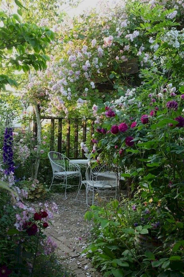 40 Awesome Secret Garden Design Ideas For Summer (41)