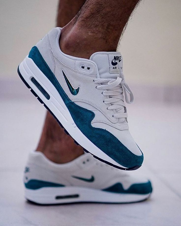 1⃣7⃣ Nike Air Max 1 Premium Jewel SC “Atomic Teal” , worn by @sn ... 1⃣7⃣ Nike Air Max 1 Premium Jewel SC “Atomic Teal” , worn by @sn ...