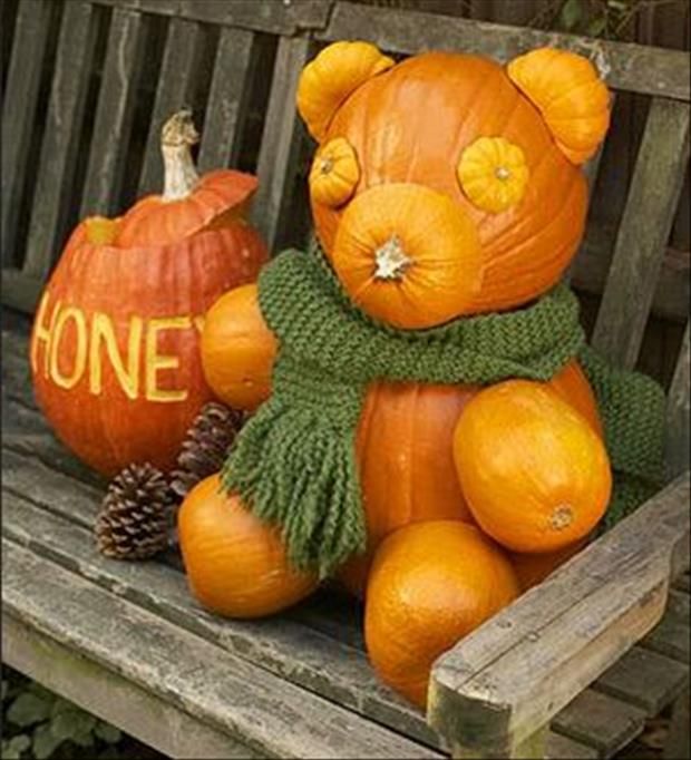 no carve adorable pumpkin idea via apartment therapy the pooh bear pumpkin carving decoration with a honey pot - Halloween Pumpkin Designs Without Carving no carve adorable pumpkin idea via apartment therapy the pooh bear pumpkin carving decoration with a honey pot - Halloween Pumpkin Designs Without Carving