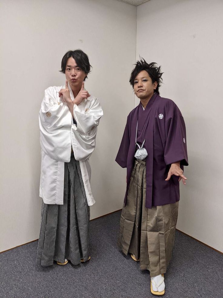 シュウペイ ぺこぱ 明けましておめでとうございます 今年も応援よろしくお願いします すべてにおいて成長しまーす そんな1年にしたいので見守ってください 決定的ーー 謹賀新年21 ぺこぱ シュウペイポーズ In 21 Saree シュウペイ ぺこぱ 明けましておめでとうございます 今年も応援よろしくお願いします すべてにおいて成長しまーす そんな1年にしたいので見守ってください 決定的ーー 謹賀新年21 ぺこぱ シュウペイポーズ In 21 Saree