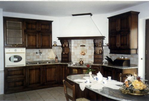 19 migliori immagini cucine rustiche in legno massello arredaementi ... Cucine rustiche in legno massello