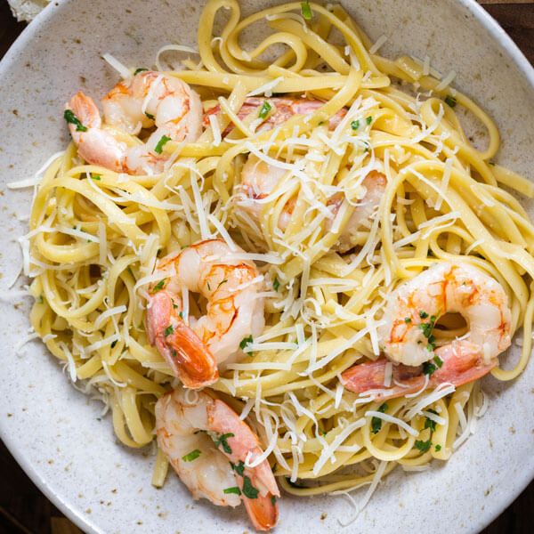 White Wine Garlic Shrimp Linguine | Recipe in 2024 | Shrimp recipes for