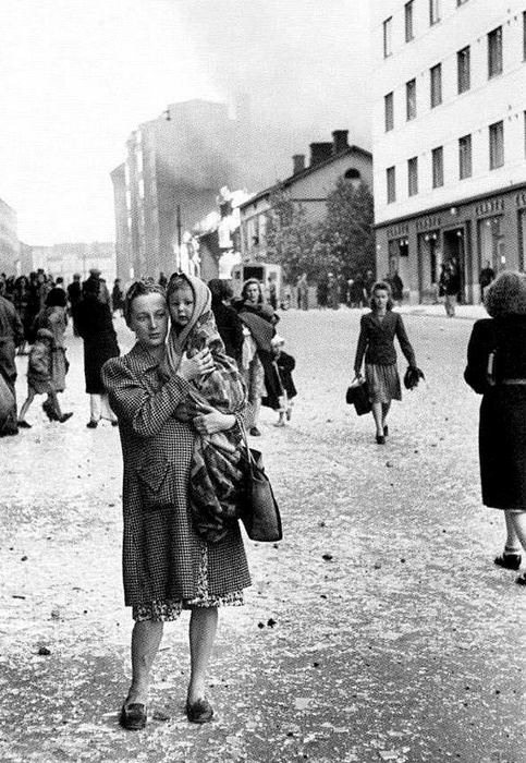 a history of the germany during the world war two Germany before world war i was imperialistic, militaristic and autocratic, a nation struggling to assert its place in the world. a history of the germany during the world war two Germany before world war i was imperialistic, militaristic and autocratic, a nation struggling to assert its place in the world.
