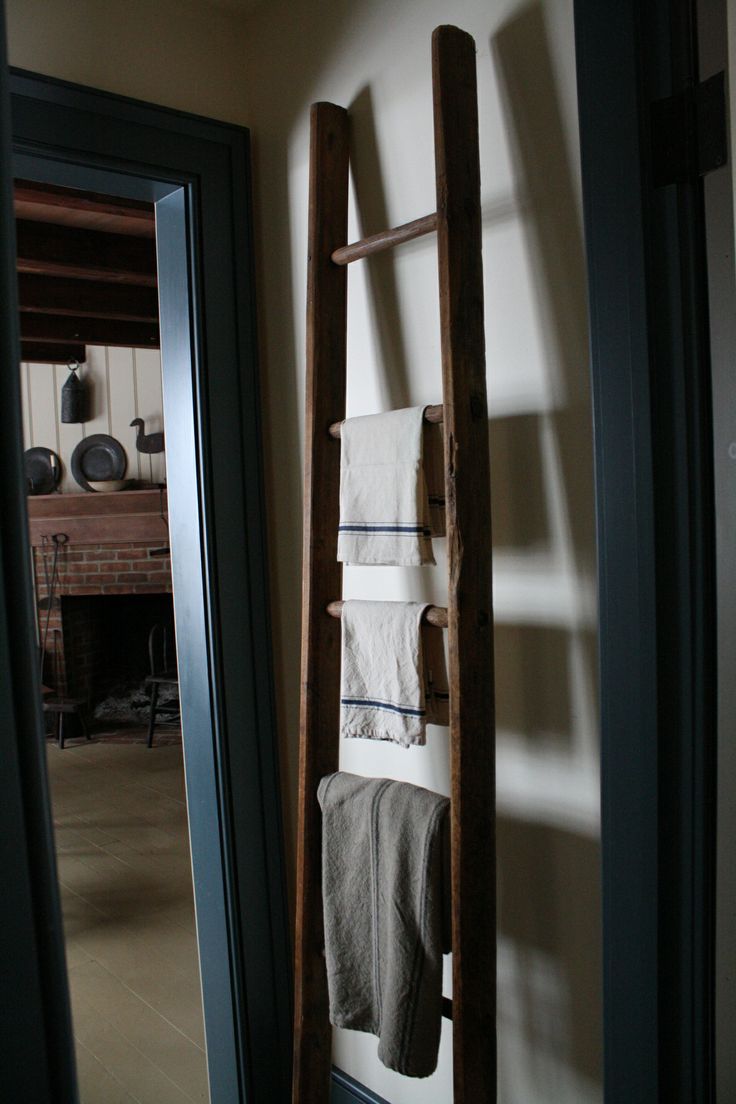 Best 25+ Ladder towel racks ideas on Pinterest | Rustic