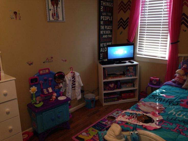 The 9 Best Doc Mcstuffins Bedroom Images On Pinterest Child Room Doc Mcstuffins Room