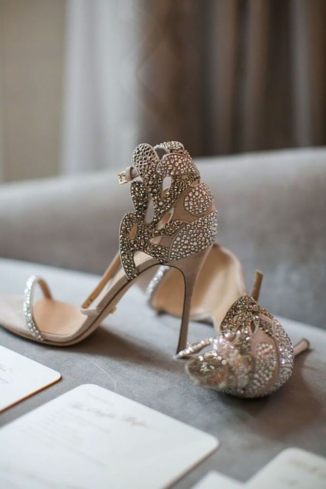 pin de valery r. jaén en tacones | zapatos, zapatos de novia y