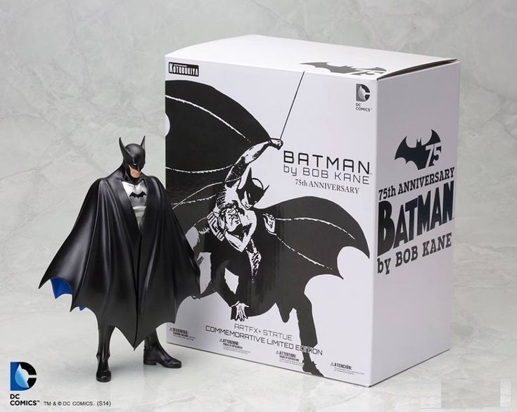 Pin by Marc Jarema on Batman | Batman statue, Bob kane, Batman collectibles