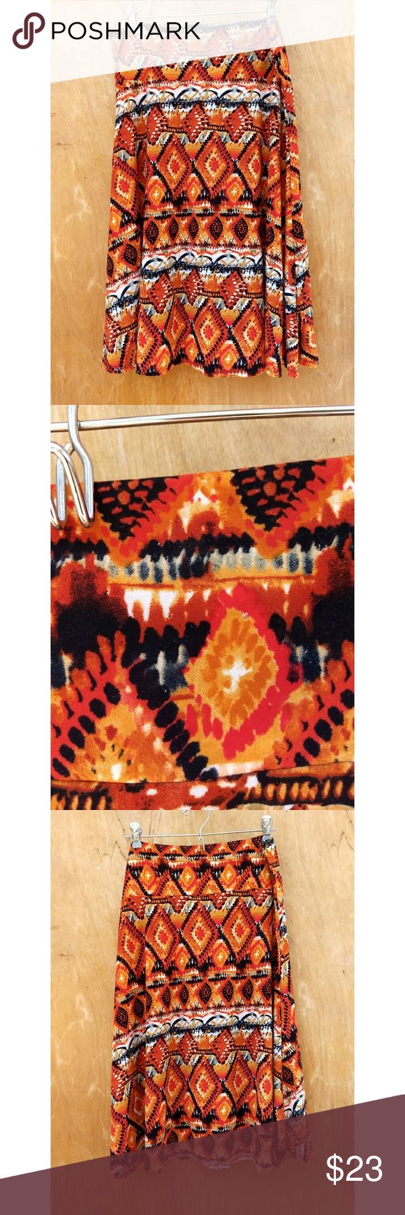LulaRoe orange geometric sunburst skirt xl In excellent condition Worn once to a… LulaRoe orange geometric sunburst skirt xl In excellent condition Worn once to a…