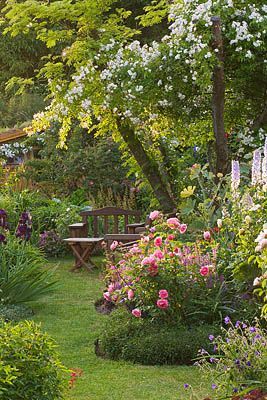 Garden Design Cottage Style best 20+ cottage garden design ideas on pinterest | english garden Garden Design Cottage Style best 20+ cottage garden design ideas on pinterest | english garden