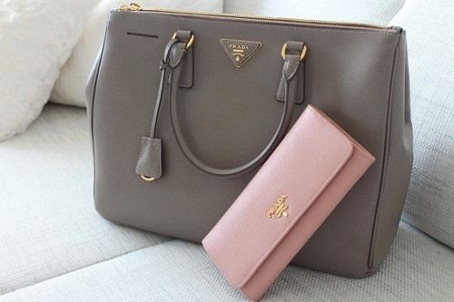 13 Best Prada Images On Pinterest Tote Bag Au And Bags Perfect Set Of Prada Bag And Wallet We Love The Colours Find Similar Luxurious