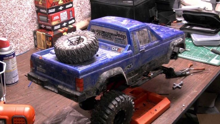 RC Workshop instaling a Level-3 lift kit on the SCX10 | Lift kits, Toy