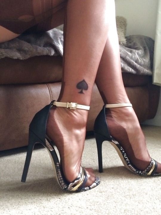 High heels group taboo piercing