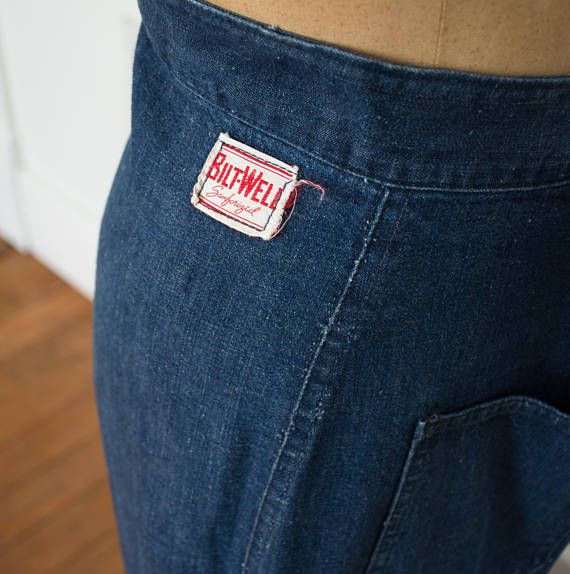 Redhead unlined jeans Java strip characters