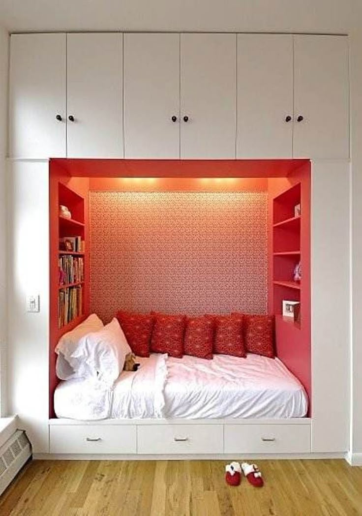 Small Bedroom Cupboards best 25+ bedroom storage solutions ideas on pinterest | clever Small Bedroom Cupboards best 25+ bedroom storage solutions ideas on pinterest | clever