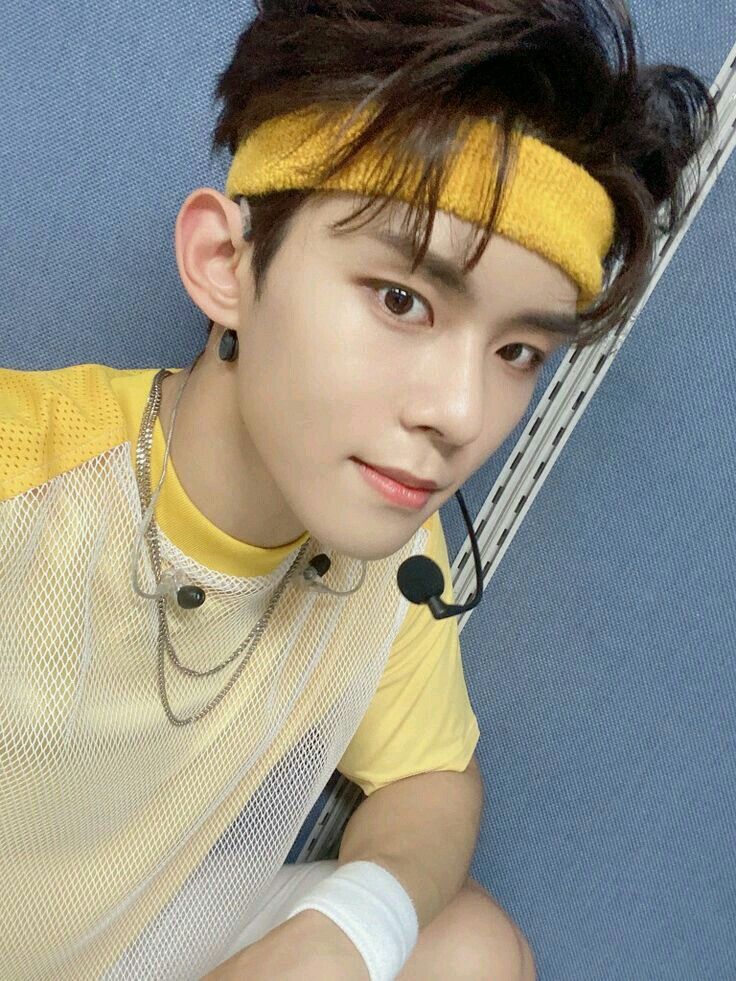 pin oleh febianm di song donggeon di 2020 pin oleh febianm di song donggeon di 2020