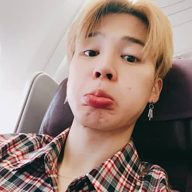 تاخذ شي قول لي دايركت اكسبلور فولو Jmuncx تاي فيكوك Jmuncx Bts Yoongi Jimin Namjoon Jin افتارات Jhope Vk V Vkook Taekook Ko Park Jimin Jimin Selca Jimin