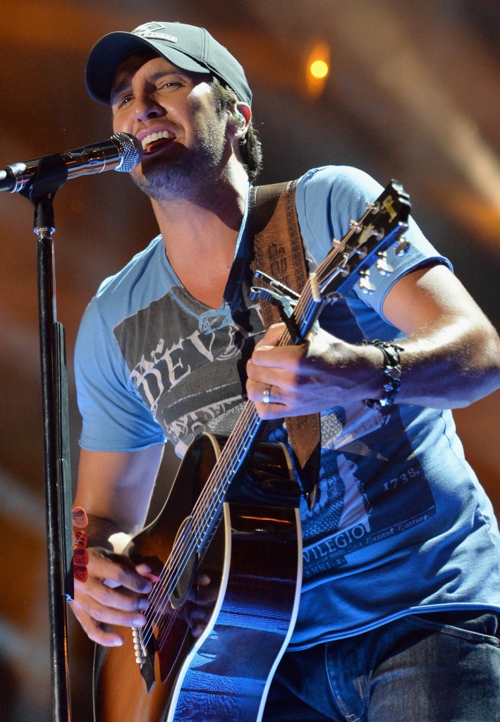 Country music singers that masturbate Naked muscle jerk off