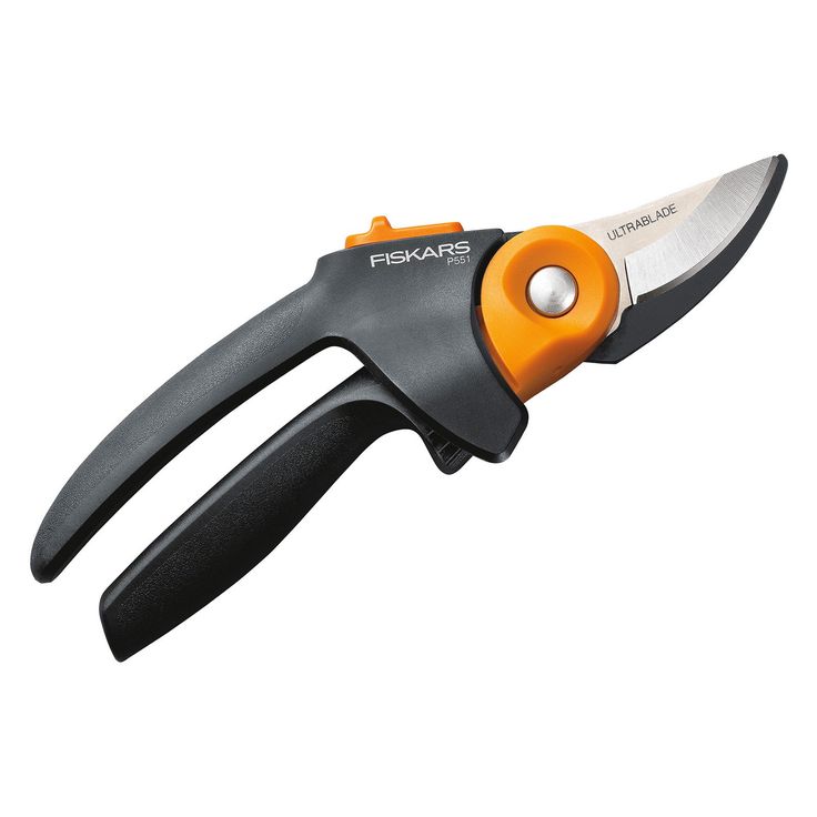 Fiskars PX94 Bypass Secateurs Cutter Pruner PowerGear Large Branches Up to 26mm.