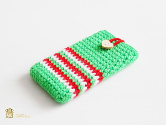 Hey, I found this really awesome Etsy listing at https://www.etsy.com/listing/475042238/christmas-phone-case-crochet-phone-case