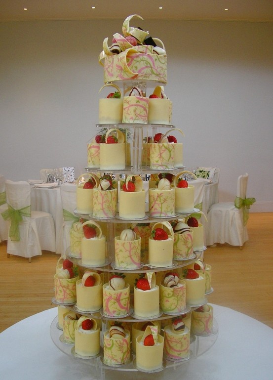 mini cheesecake wedding cake if you wanted rustic wedding