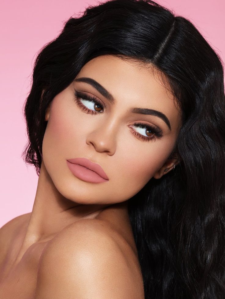 Bare Matte Lip Kit In 2020 Jenner Makeup Kylie Jenner Makeup