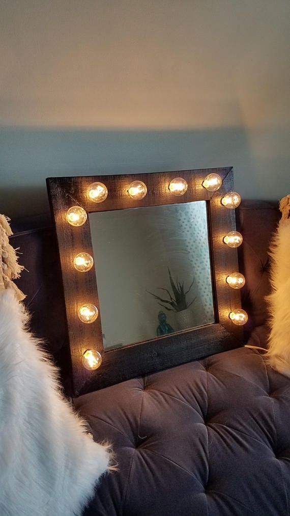 25+ unique Black light room ideas on Pinterest Uv black light, Random pictures and Chill room