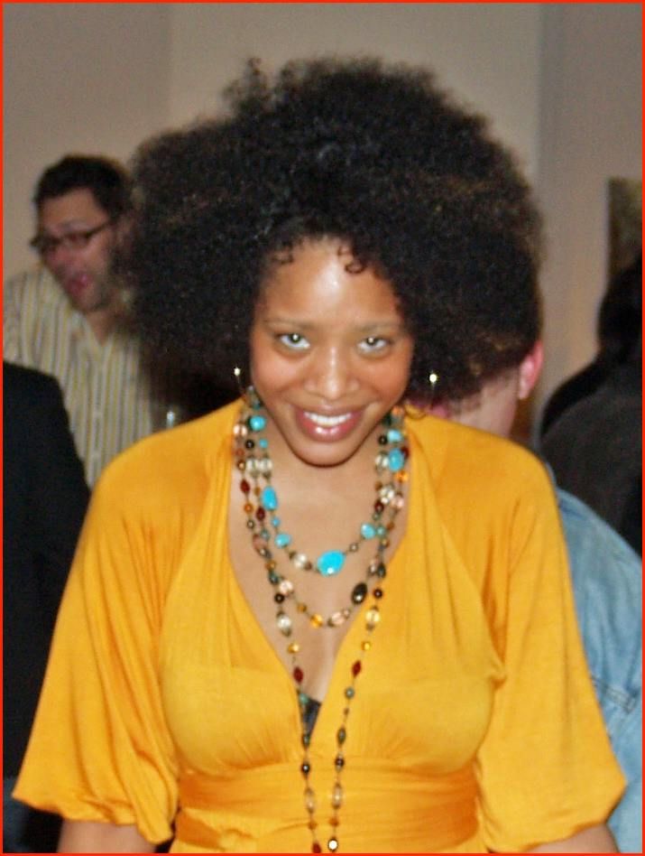 Afro 2 Cropped By David Shankbone Jpg Mode Schonheit