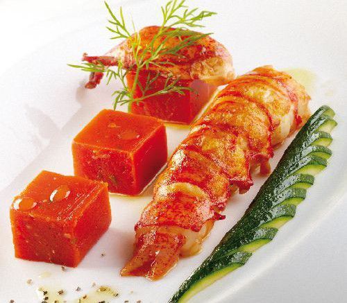 Queue de Homard rôtie à l\u0027huile de basilic