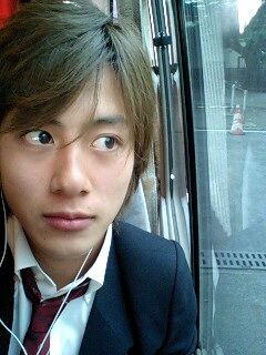 肌がキレイだと思う男性芸能人は誰 芸能人 男性 肌 肌がキレイだと思う男性芸能人は誰 芸能人 男性 肌