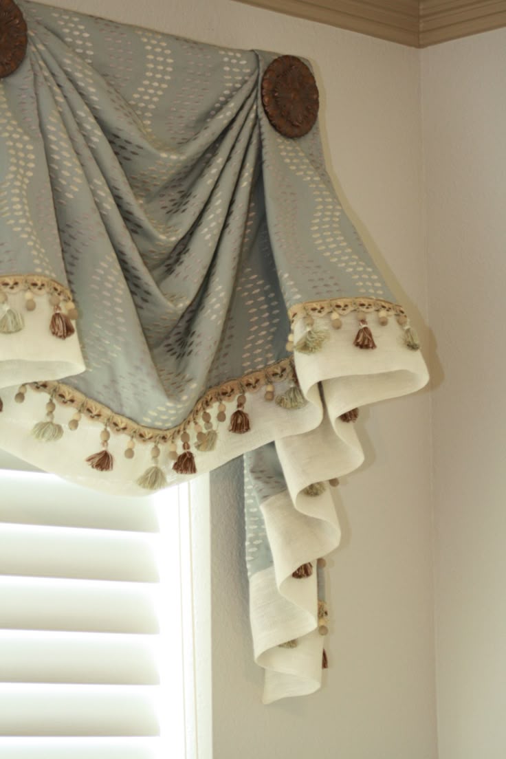 Best 25+ Drapery designs ideas on Pinterest | Custom window ... Best 25+ Drapery designs ideas on Pinterest | Custom window ...