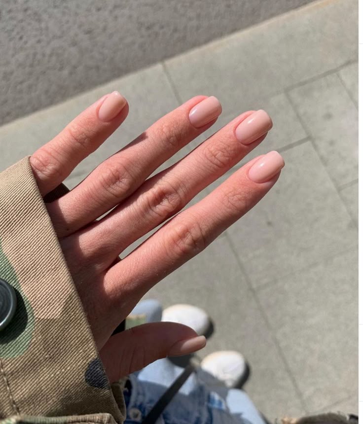 02.02.2020 - Manicure that gives out a well-groomed girl | STYLE DAILY | Yandex Zen Маникюр, который выдаёт ухоженную девушку Manicure that gives out a well-groomed girl | STYLE DAILY | Yandex Zen Repin Count : 8 – Board : Face and body care