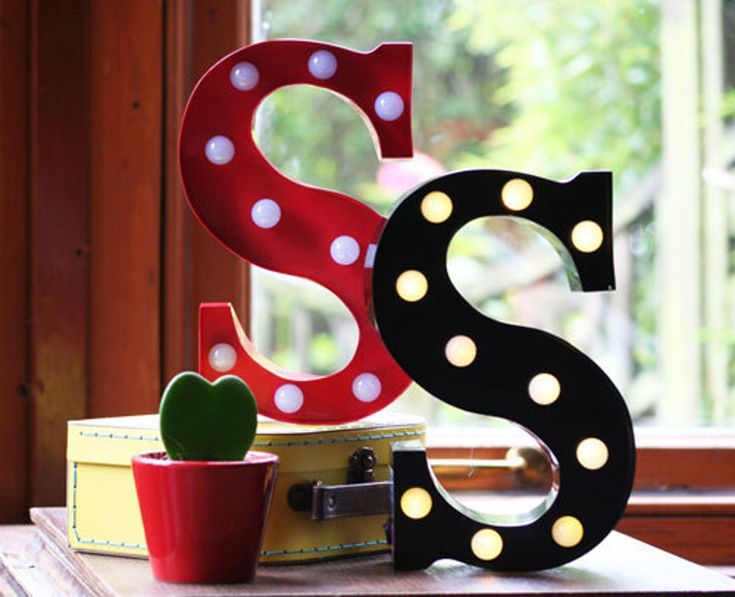 LETTER S Metal Carnival Style Marquee Light, LED Light up Letter