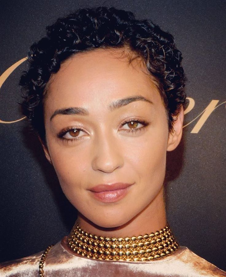 Ruth Negga | Celebrity short hair, Short hair styles, Celebrity hairstyles