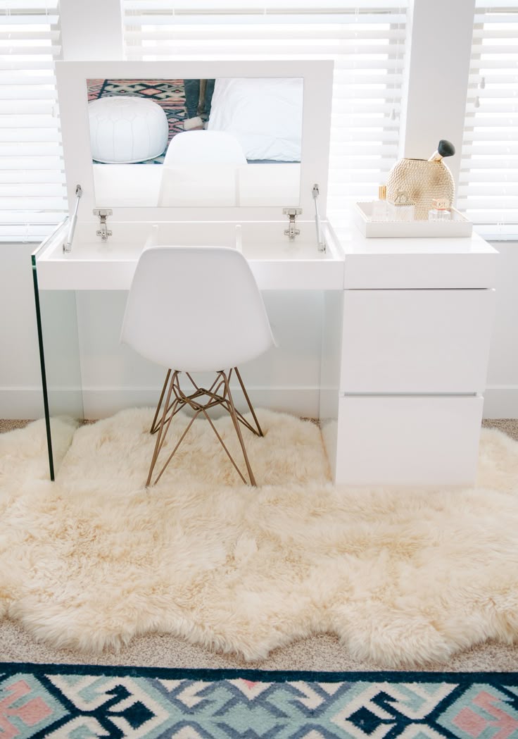 White Bedroom Vanities best 25+ bedroom vanities ideas only on pinterest | vanity ideas White Bedroom Vanities best 25+ bedroom vanities ideas only on pinterest | vanity ideas
