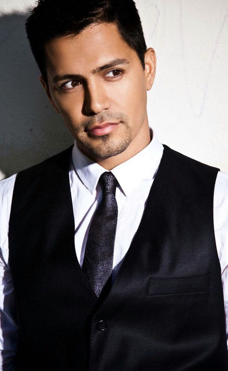 jay hernandez look alike - Google Search in 2024 | Jay hernandez